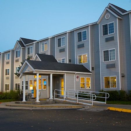 Baymont Inn & Suites By Wyndham Anchorage Airport Buitenkant foto